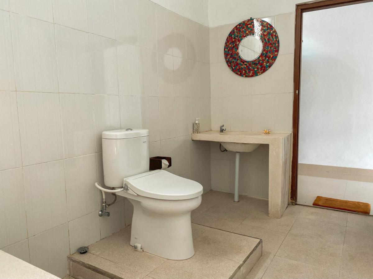 Ekadwi Guesthouse Gianyar  Bagian luar foto
