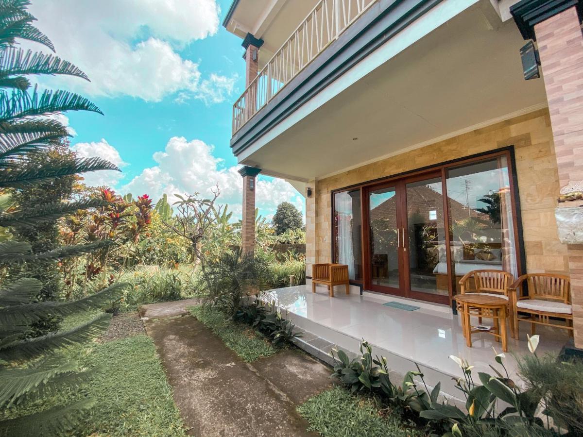 Ekadwi Guesthouse Gianyar  Bagian luar foto